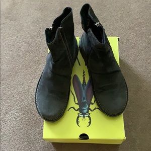 Ladies boots